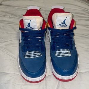 Jordan 4 “messy room” style